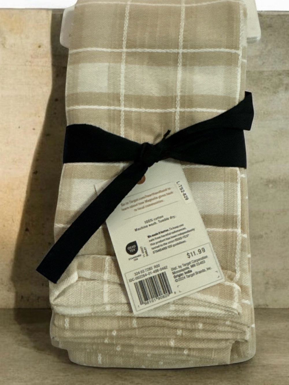 Hearth & Hand Beige and White Windowpane Towel Set with Black Ribbon